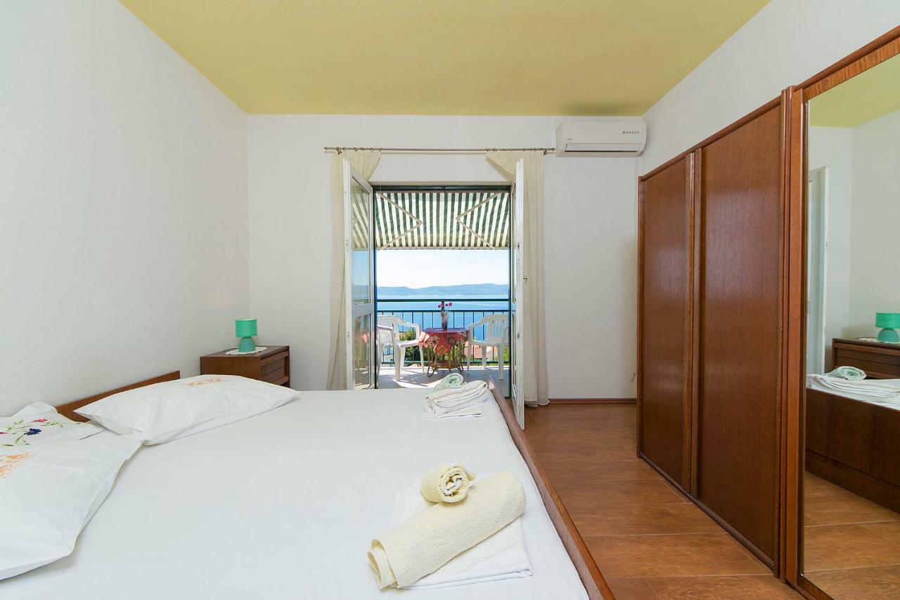 Apartmani Jurica I Ankica Brela Buitenkant foto